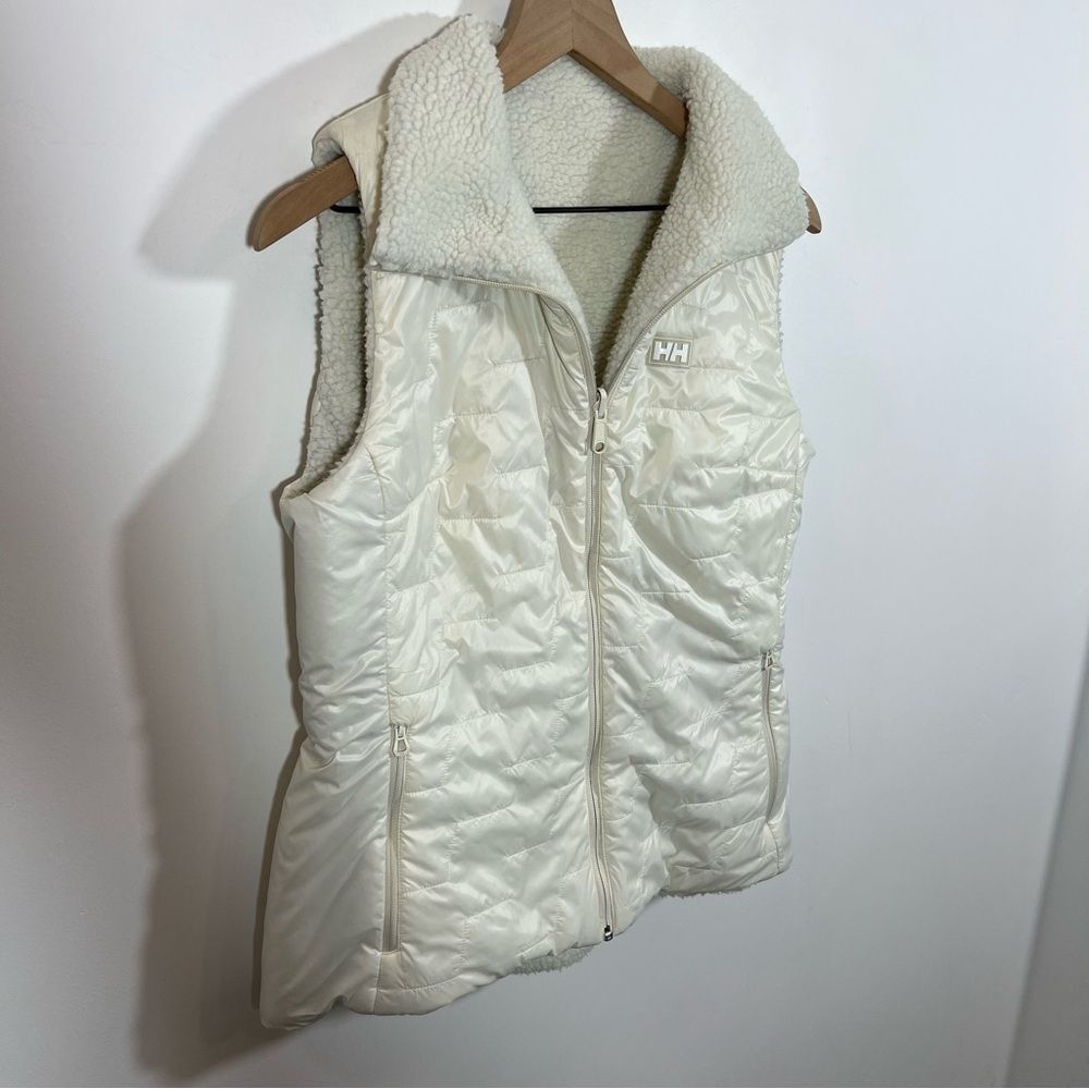 Women’s Helly Hansen reversible Lifaloft vest | Size M - Picture 5 of 15